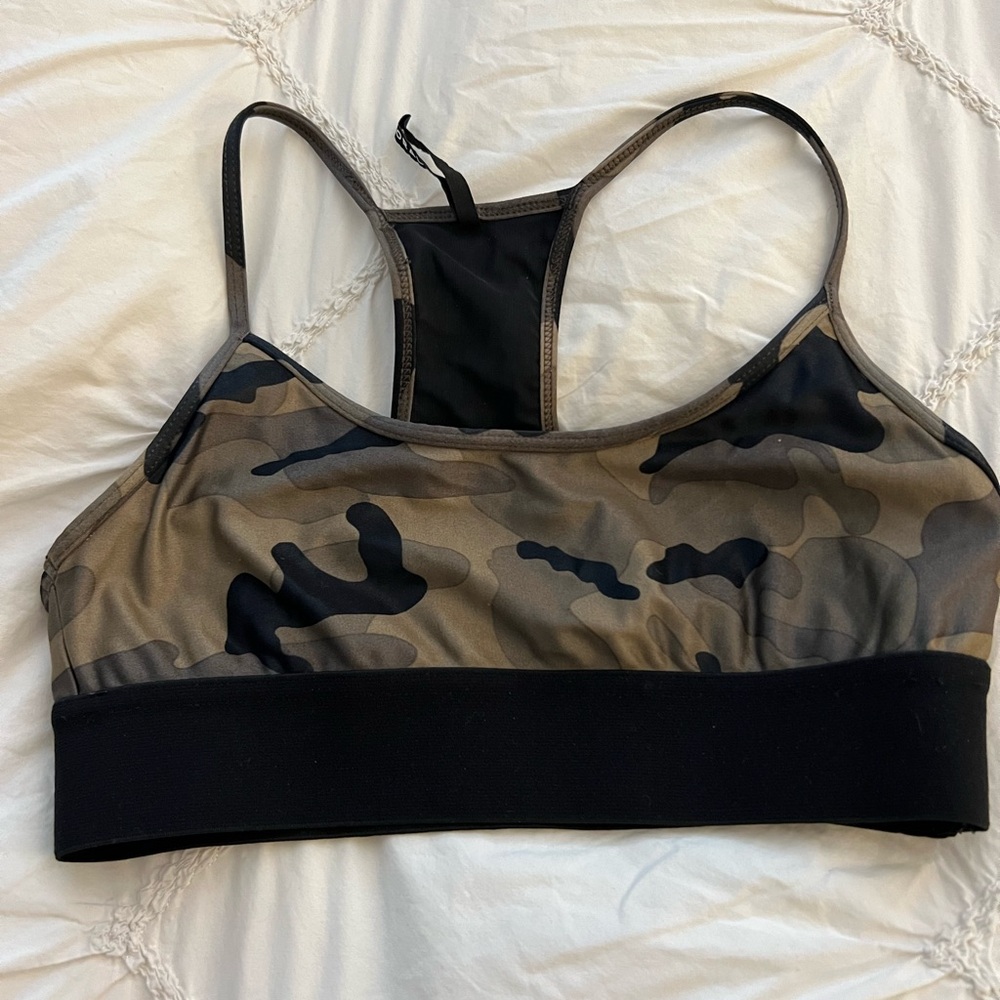 Koral Sweeper Infinity Sports Bra